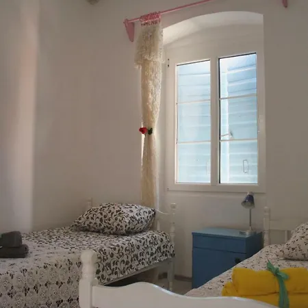 Aman Apartman Lejlighed