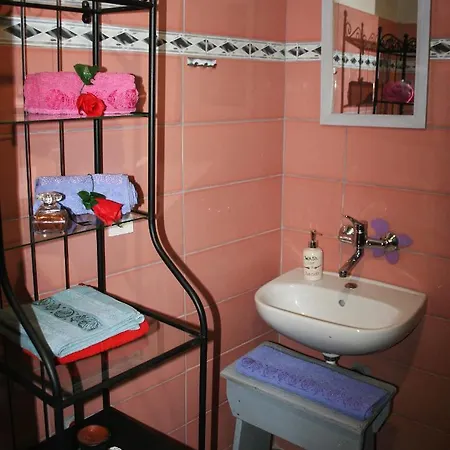 Aman Apartman